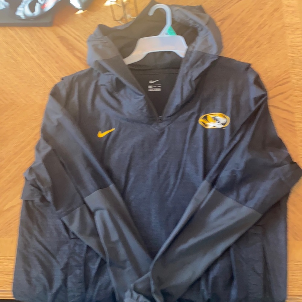 Nike. Mizzou. Quarter Zip Jacket W/Hood